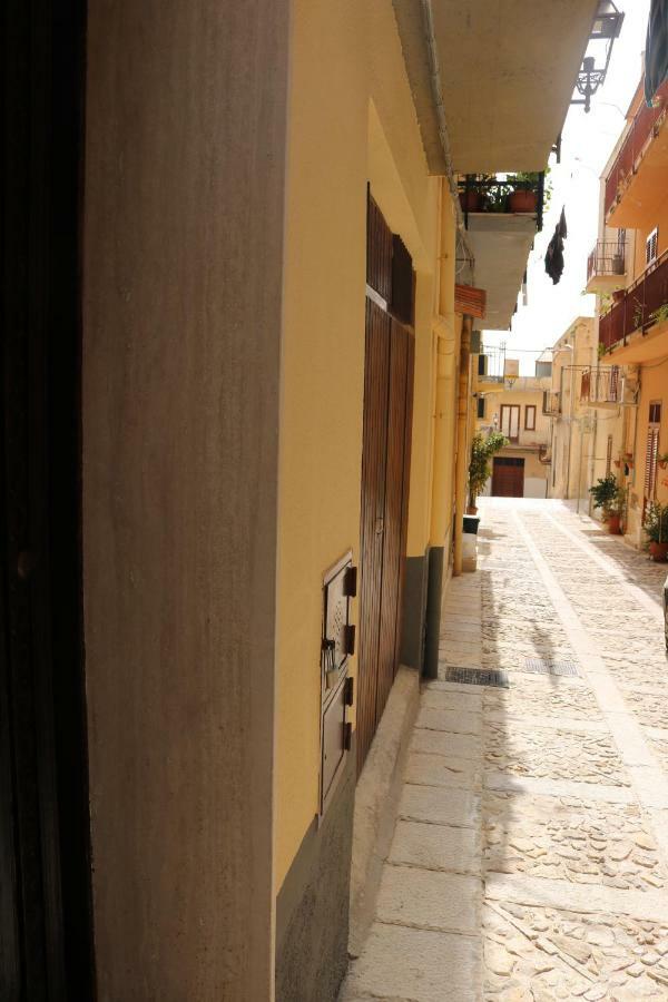 Casa Trio Apartments Castellammare del Golfo Exterior photo